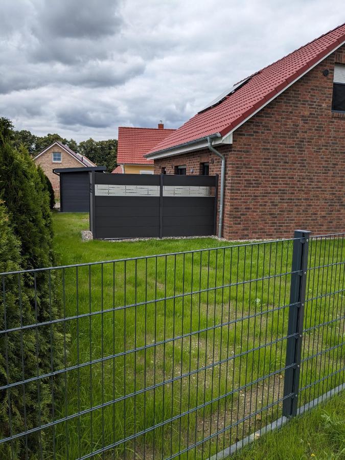 Ferienhaus Seestern 华法林 外观 照片